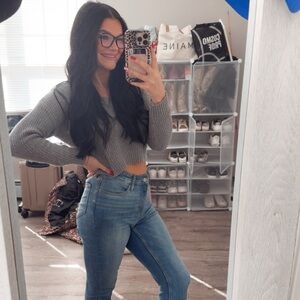 Meet your Posher, Maddy